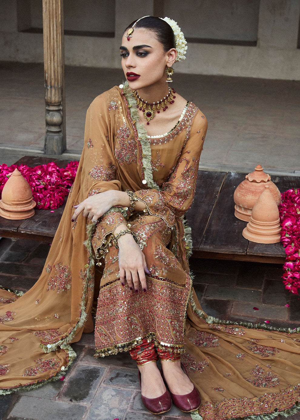 Hussain rehar - talai Ayla's Atelier